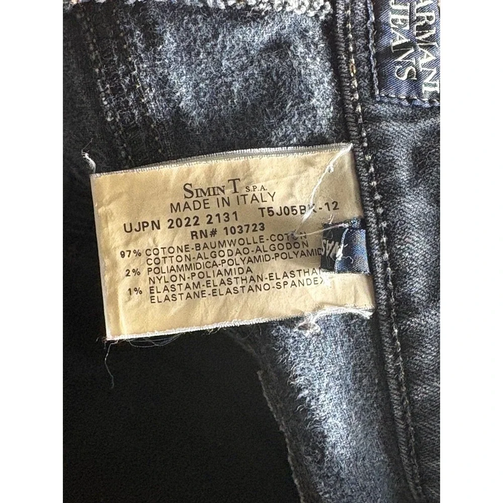 Armani Jeans Mens Size 34 Dark Wash Straight Leg Denim Made in Italy T5J05BK-12